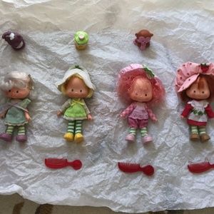 Vintage Strawberry Shortcake Doll Lot of 4